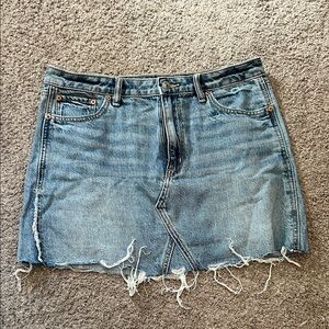 American Eagle Outfitters Frayed Hem Denim Mini Skirt